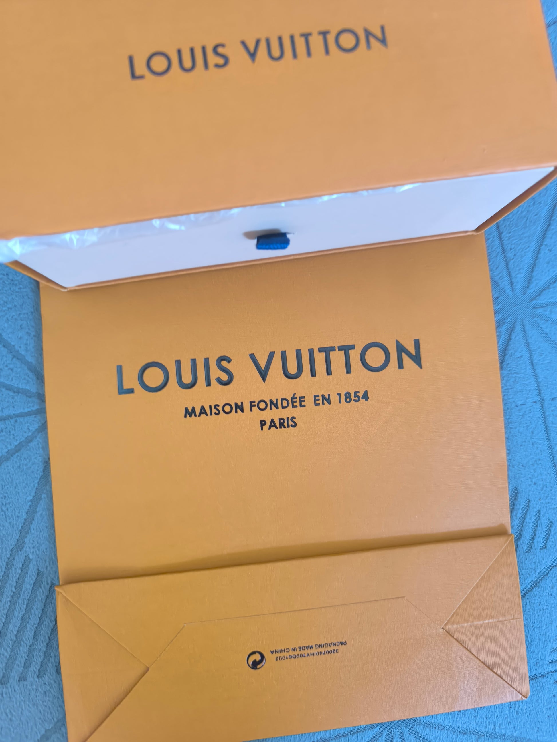 LV Shades